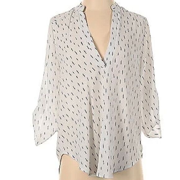 LUSH blouse, white with black pattern. Deep V button wrist, l/s pull over. - Picture 1 of 11